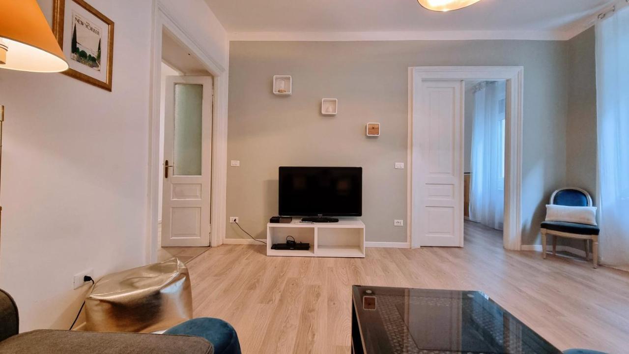 דירות טריאסטה La Casa Dei Leoni מראה חיצוני תמונה